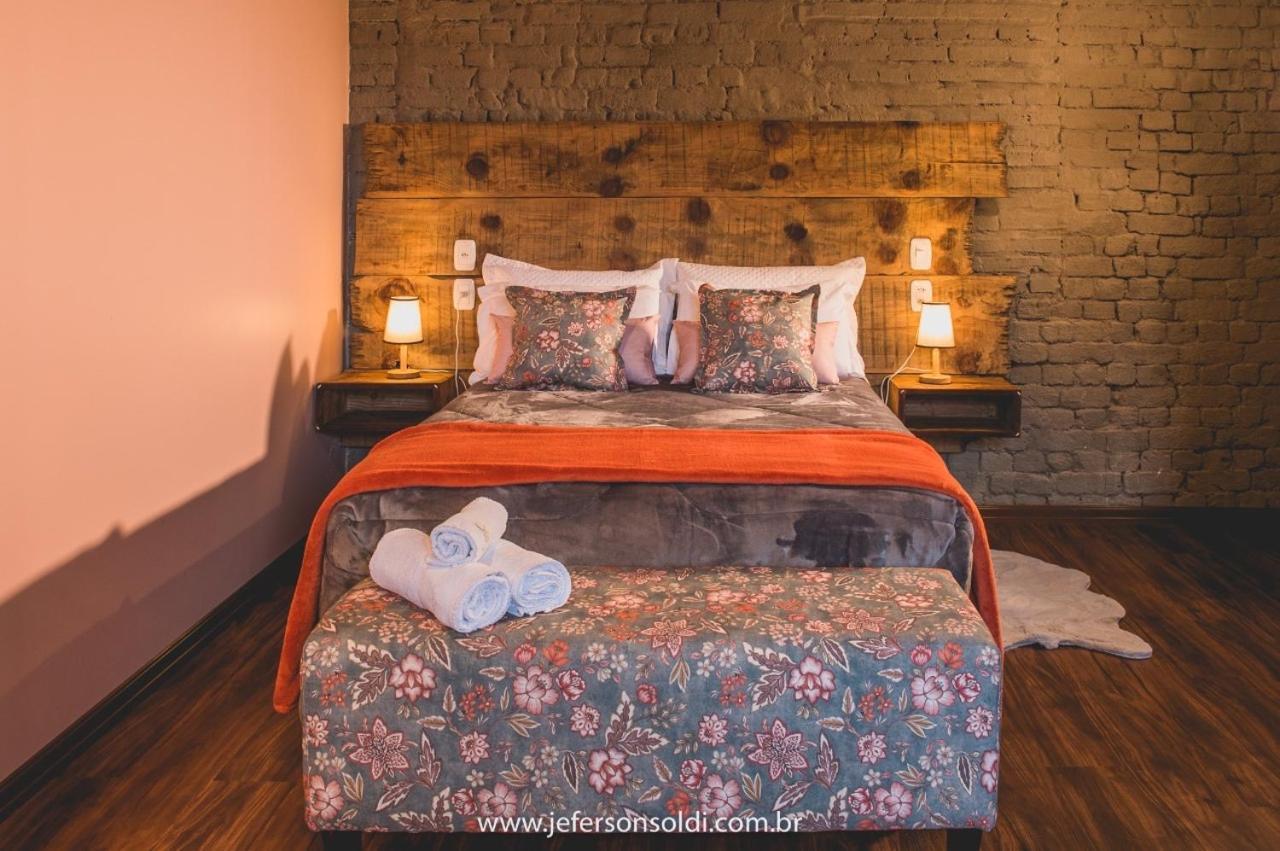 Casa Veneto -vale Dos Vinhedos Inn *